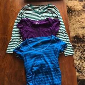 3 maternity tops